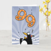 99e verjaardag - Penguin Surprise Kaart (Gele Bloem)