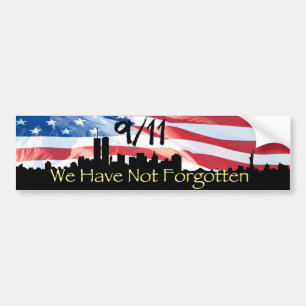 9/11 Herinnering NY Skyline en Waving Flag Bumpersticker