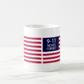 9-11 NOOIT VERGETEN KOFFIEMOK (Center)