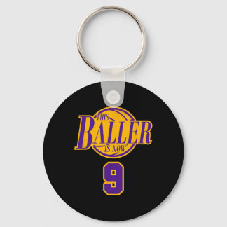 9 jaar oud Basketball Baller Paars en Sleutelhanger