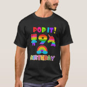 9 jaar oude cadeautjes ter Pop 9 T-shirt (Voorkant)