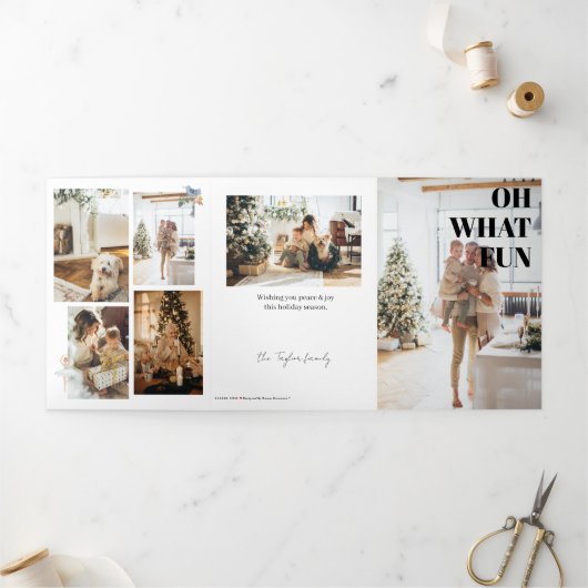 9 Photo Oh What Fun Merry Christmas Personalized Drieluik Wenskaart (Buitenkant)