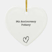 9e Pottery Jubileum Keepsake Eenvoudig Chic Hart Keramisch Ornament (Voorkant)