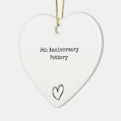 9e Pottery Jubileum Keepsake Eenvoudig Chic Hart Keramisch Ornament (Links)
