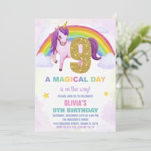9e Rainbow Unicorn Verjaardag Uitnodigingen Cloud (Staand voorkant)