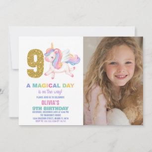 9e Rainbow Unicorn Verjaardag Uitnodigingen w foto