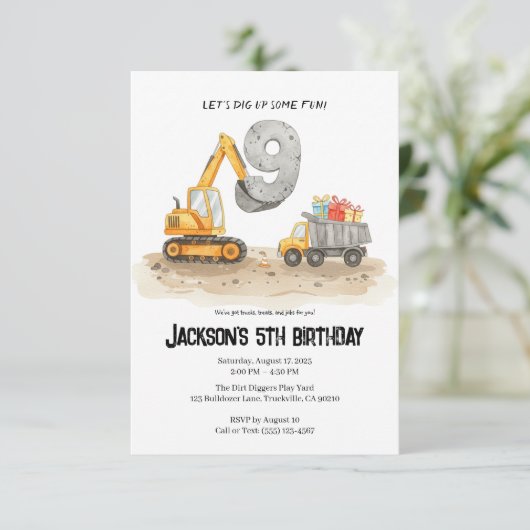 9e Verjaardag Bouw Jongen Verjaardag Uitnodiging (Staand voorkant)