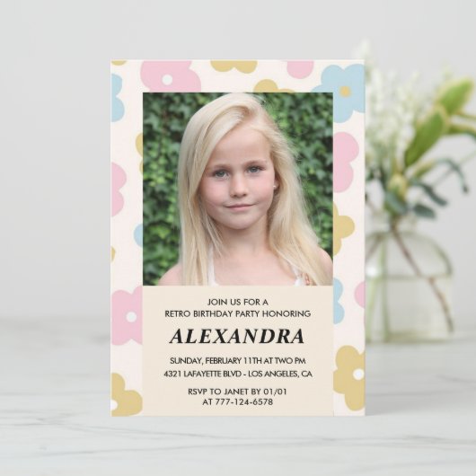 9e verjaardagsuitnodiging Retro Groovy Flowers Sch Kaart (Staand voorkant)