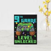 9th Grade Level Unlocked Gamer Controller Back To Kaart (Gele Bloem)
