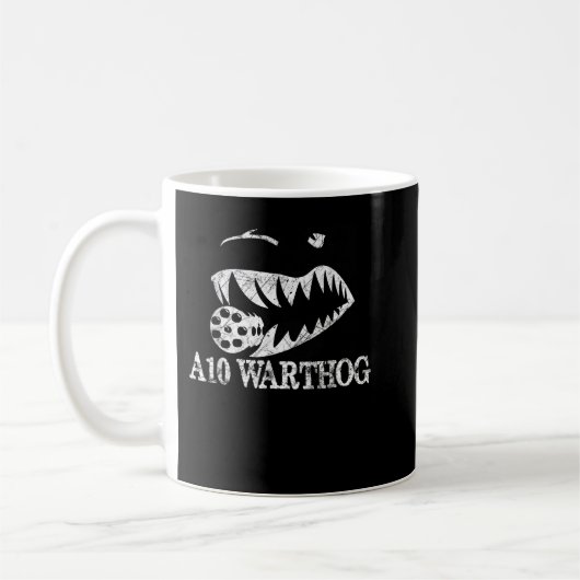 A10 Warthog Shark Mouth Militair Koffiemok (Links)