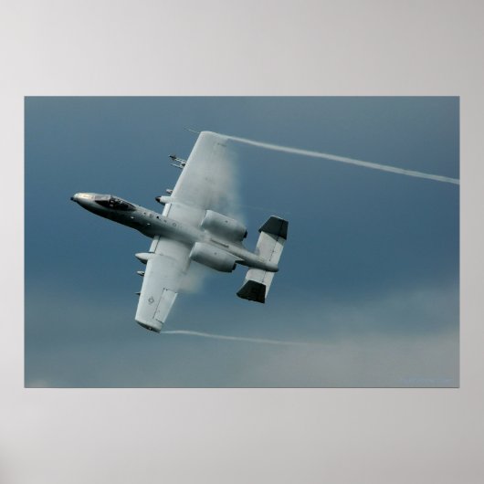 A-10 High Speed Maneuvers Poster (Voorkant)