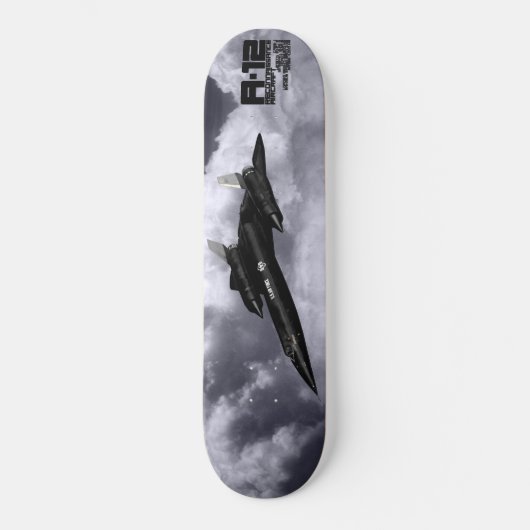 A-12 SKATEBOARD (Voorkant)