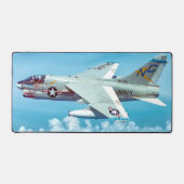 A-7E CORSAIR II BUREAUMAT (Voorkant)