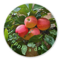 "A APPET A DAY"/CLUSTER VAN APPLES