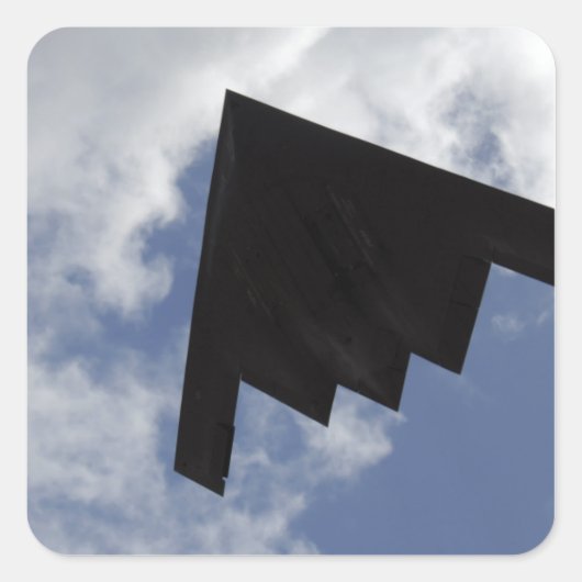 A B-2-spiriën tijdens de vlucht Vierkante Sticker (Voorkant)