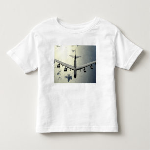 A B-52 Stratofort tijdens vlucht 2 Kinder Shirts