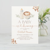 A Baby is Brewing Gingham Coffee Baby Shower Kaart (Staand voorkant)