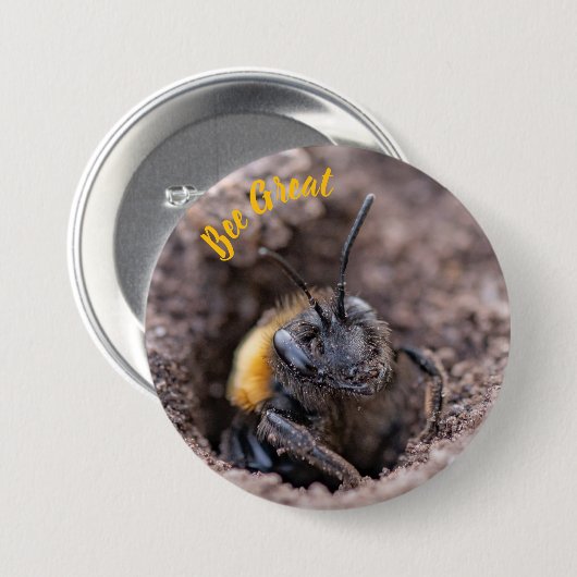 A bee on a badge ronde button 7,6 cm (Voorkant /achterkant)