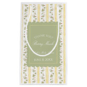 A berry sweet baby is on the way klein cadeauzakje (Voorkant)