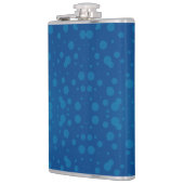 A blue hip flask with a silver cap  heupfles (Links)