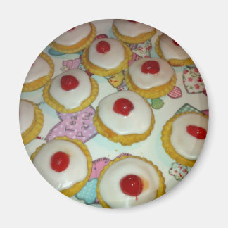 A Cherry Bakewell Tart Magneet