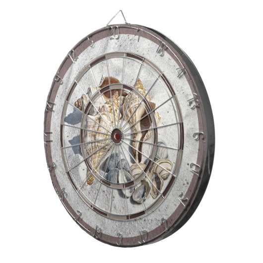 A Collection of Seashells on Sand Dart Board Dartbord (Voorkant Rechts)