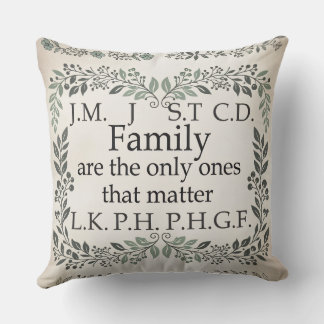 A cozy farmhouse-style family name chart cushion kussen