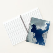 A curve in the clouds notitieboek (Binnen)