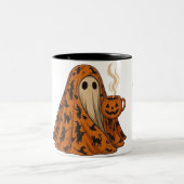 A cute Halloween mug for halloween party. Tweekleurige Koffiemok (Center)