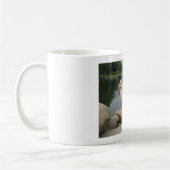 A Dog At A Pond Koffiemok (Links)