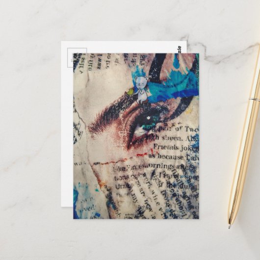 A face and words abstract mixed media collage briefkaart (Voorkant / Achterkant in situ)