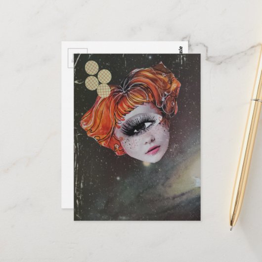 A face with single eye space mixed media collage briefkaart (Voorkant / Achterkant in situ)