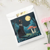 A Familiar Black Cat And Toadstools Halloween 1 Bedankzakje (Gezegeld)