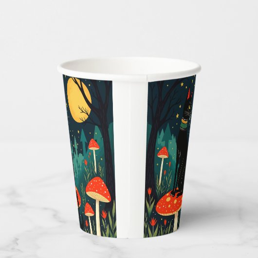 A Familiar Black Cat And Toadstools Halloween 2 Papieren Bekers (Rechts)