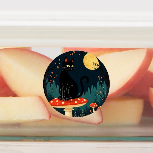 A Familiar Black Cat And Toadstools Halloween 3 Labels (Aangebracht)