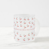 A frosted glass mug with cherry pattern  matglas koffiemok (Voorkant rechts)
