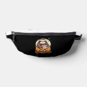 A funny sloth celebrating Halloween Essential T-Sh Heuptasje (Liggend)