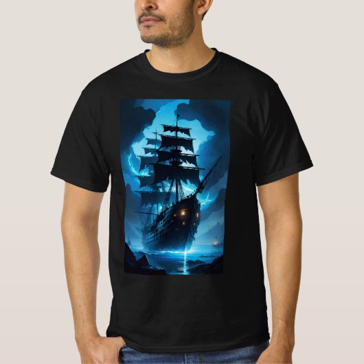 a ghost ship, a pirate ship, a foggy ship, the Fly T-shirt (Voorkant)