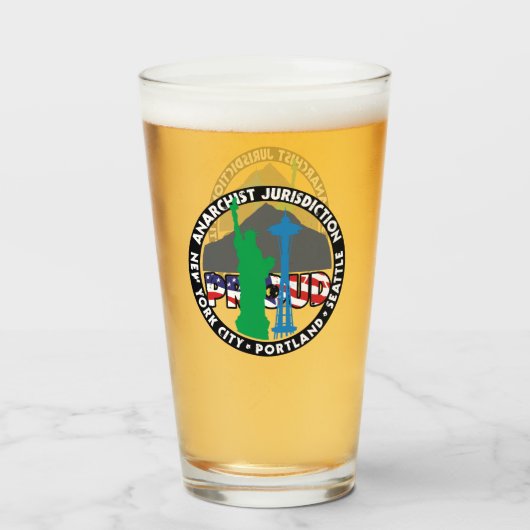 a glas (Voorkant gevuld)