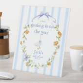 a gosling blue reclamebord met voetstuk (Insitu)