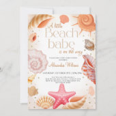 A Little Beach Babe Baby shower Uitnodiging (Voorkant)