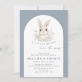 A Little Bunny Elegant Dusty Blue Baby Shower Kaart (Voorkant)