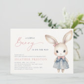 A Little Bunny Girl QR Baby shower Kaart (Staand voorkant)