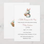 A Little Bunny is on the Way Invitation Kaart (Voorkant / Achterkant)