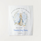 A little bunny is on the way  wandkleed (Voorkant)