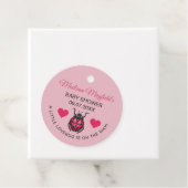 A Little Love Bug Is On The Way Ladybug Bedankjes Labels (In situ)
