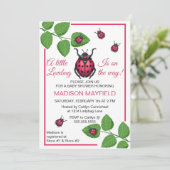 A Little Love Bug Is On The Way Ladybug Kaart (Staand voorkant)