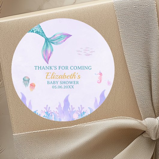 a Little Mermaid is on her way Girl Baby Shower Ronde Sticker