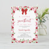 A Little Sweetheart Bow Baby shower Invitation Kaart (Staand voorkant)