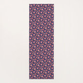 A long, rectangular navy blue yoga mat  (Achterkant)